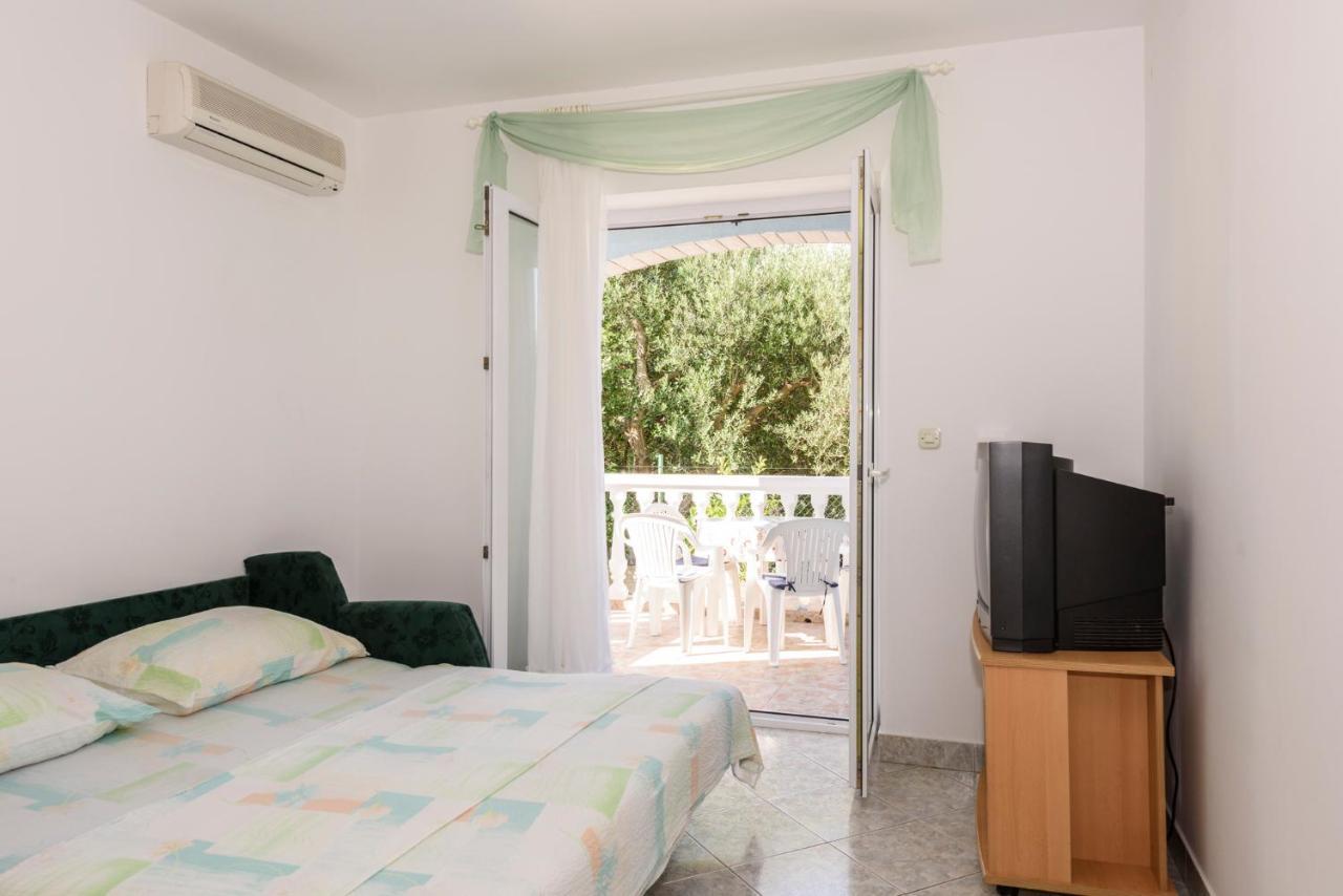 Apartments Golubic Sveti Petar  Ngoại thất bức ảnh