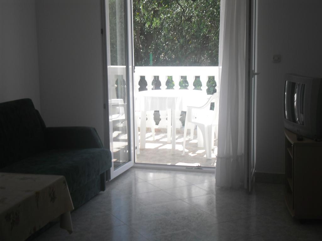 Apartments Golubic Sveti Petar  Phòng bức ảnh