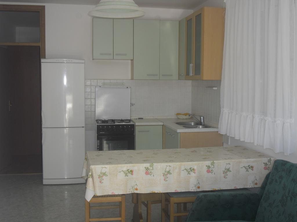 Apartments Golubic Sveti Petar  Phòng bức ảnh