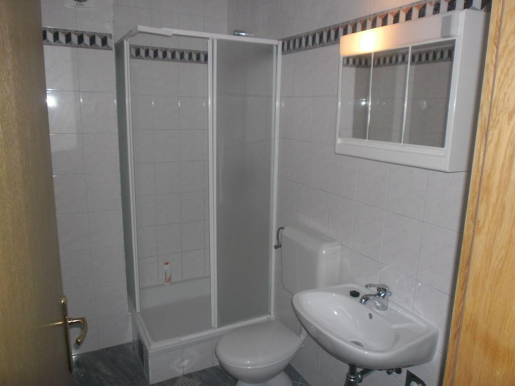 Apartments Golubic Sveti Petar  Phòng bức ảnh